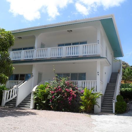 Divers Lodge Guest House Beau Vallon  Exterior foto